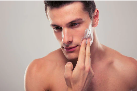 Men skincare moisturizer